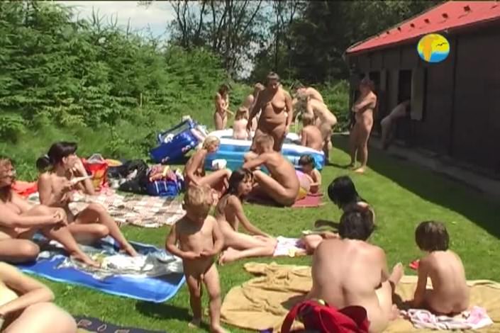 Cottage picnic Naturist Freedom video